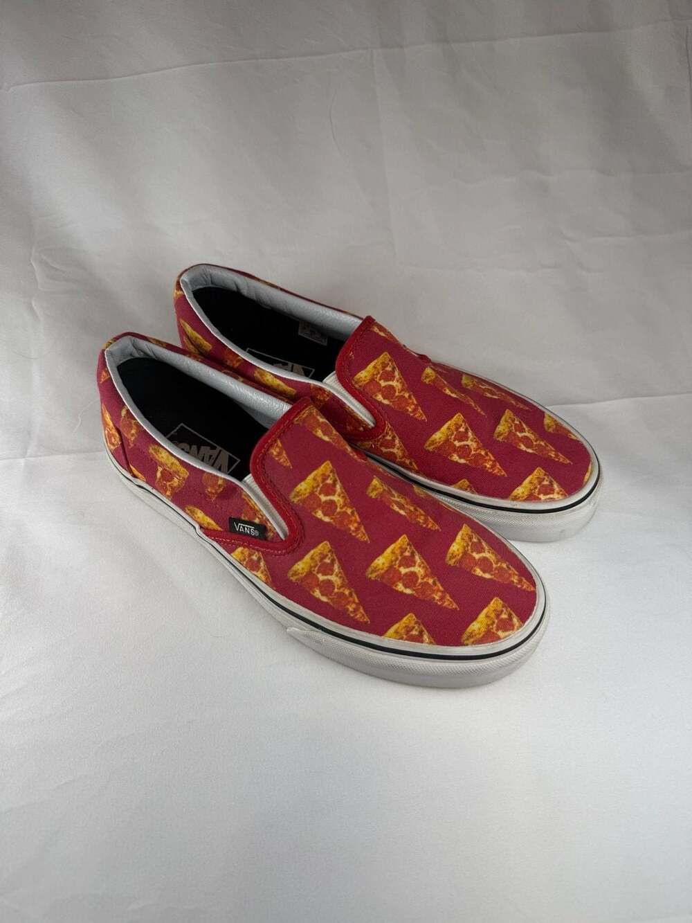 Vans Classic Slip-On Late Night Pizza Sneakers Red Men’s 7 Women’s 8.5